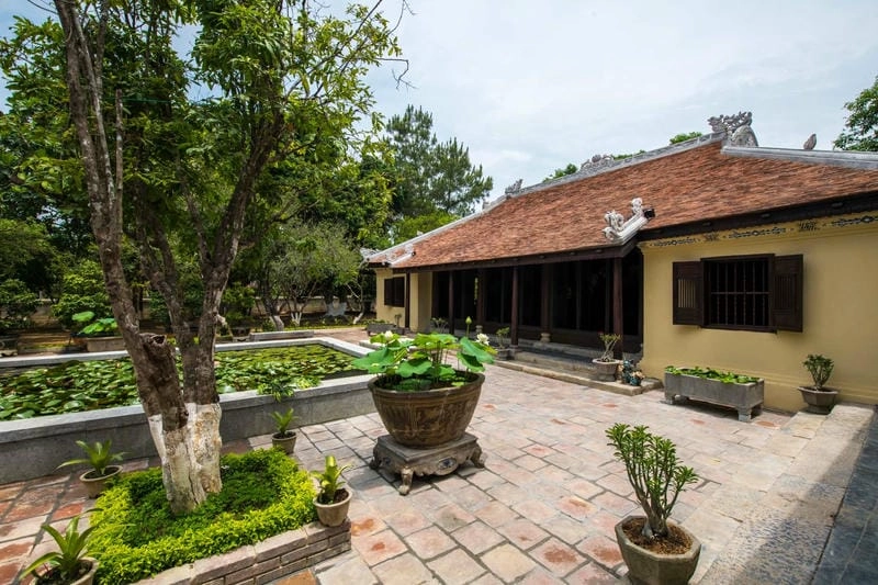 Ấn tượng với mái ngói nhà vườn nhuốm màu thời gian cổ kính