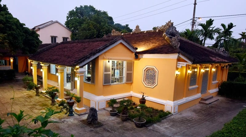 Thả hồn trong Huế thơ mộng cùng cảnh nhà vườn yên ả