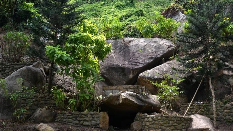 Bình yên Núi Sam giữa không gian tĩnh lặng tuyệt vời