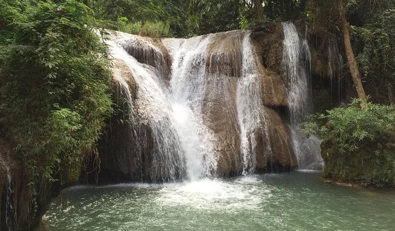 Hồ Phayao tĩnh lặng như một bức tranh thủy mặc