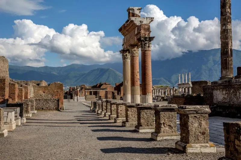Khám phá Pompeii để thấy lịch sử sống lại