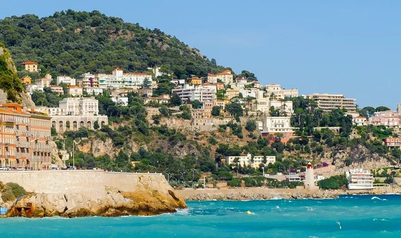 Provence làm say lòng du khách khắp nơi