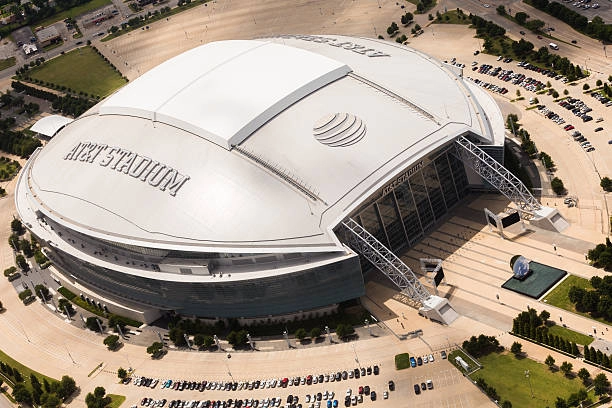 Ngắm nhìn Sân vận động lớn nhất Texas tại thành phố Dallas