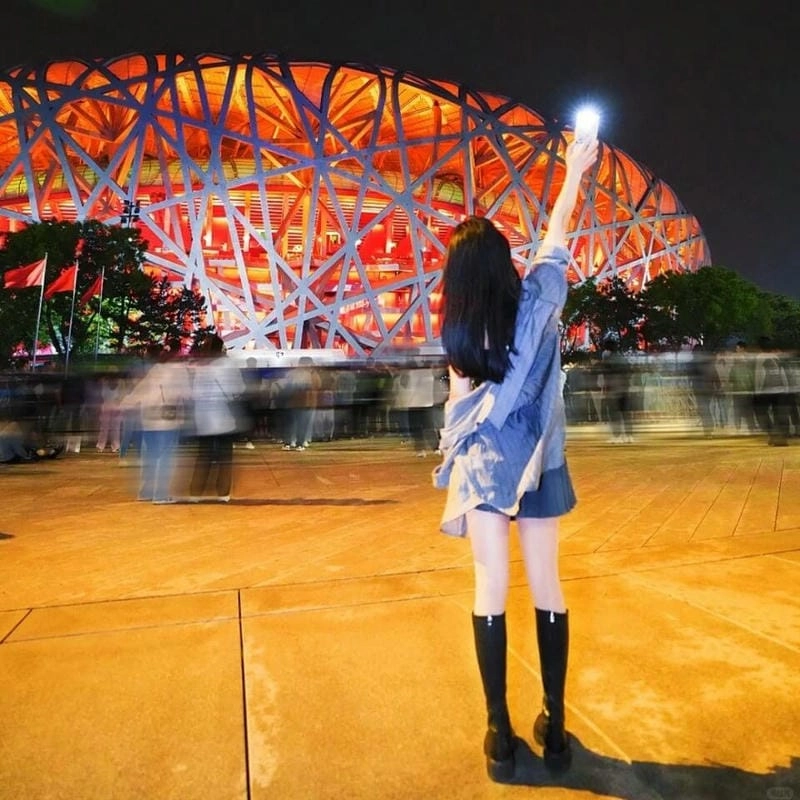 Chiêm ngưỡng Hình ảnh Sân vận động Bắc Kinh với ánh sáng độc đáo