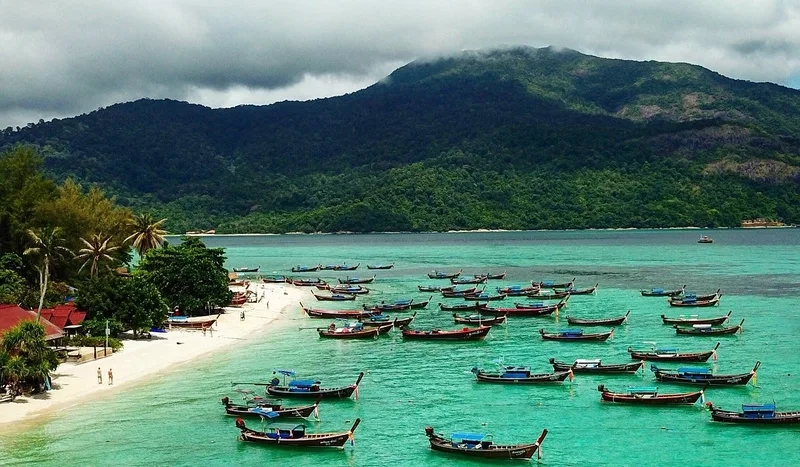 Satun mang đến vẻ đẹp biển trời yên bình