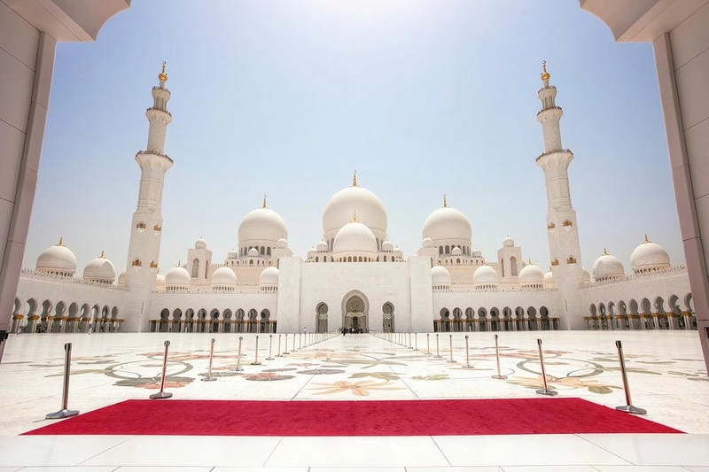 Ngắm Nội thất Sheikh Zayed Grand Mosque sang trọng