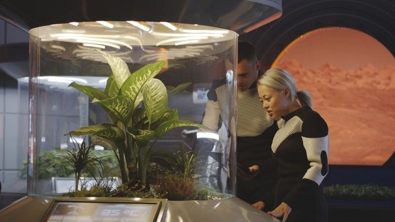 Thám hiểm vũ trụ chinh phục không gian