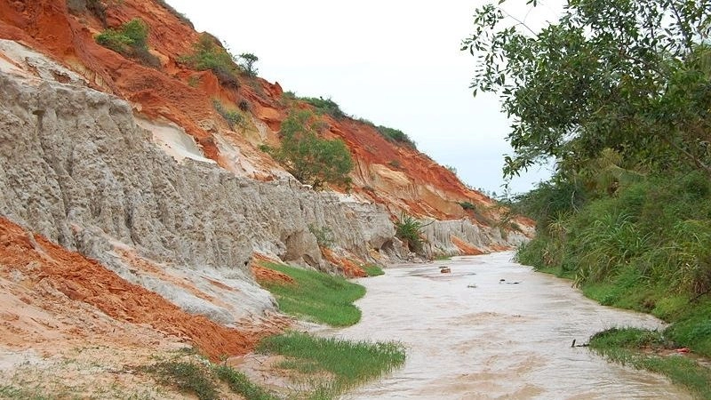 Thời điểm lý tưởng để khám phá Suối Tiên