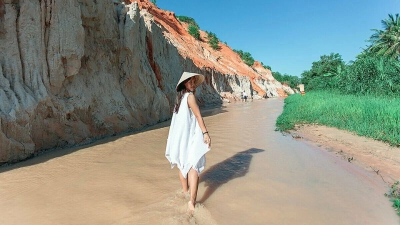 Kinh nghiệm tận hưởng Suối Tiên trọn vẹn