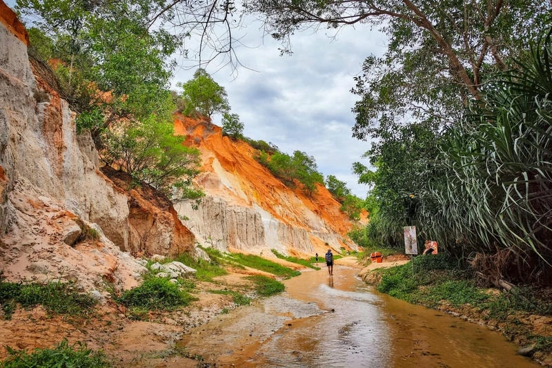 Khám phá Suối Tiên Mũi Né với khung cảnh kỳ ảo