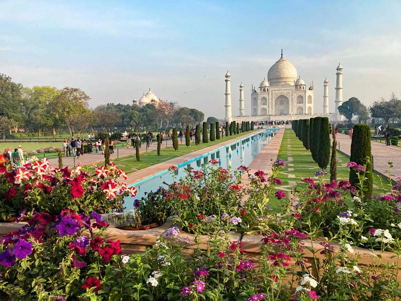 Biểu trưng tượng đài tình yêu Taj Mahal bất diệt