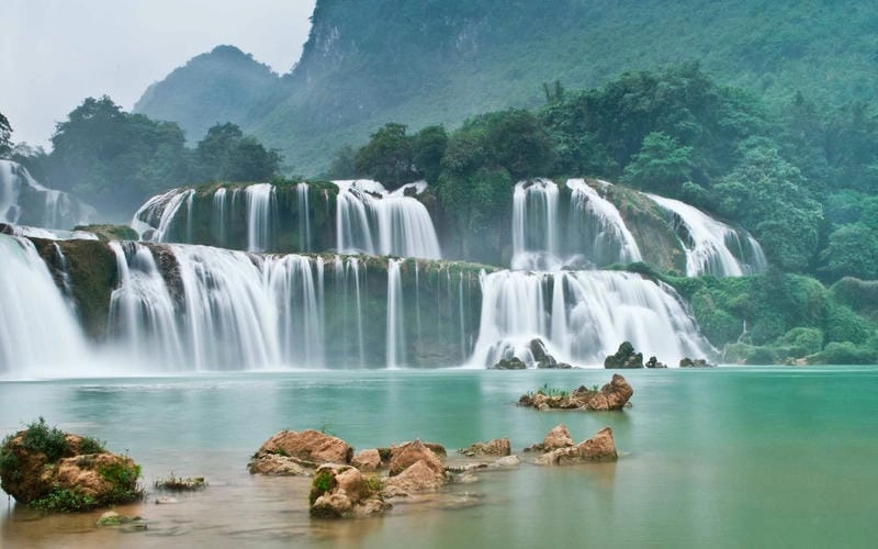 Vẻ đẹp hùng vĩ của Thác nước Đắk Lắk