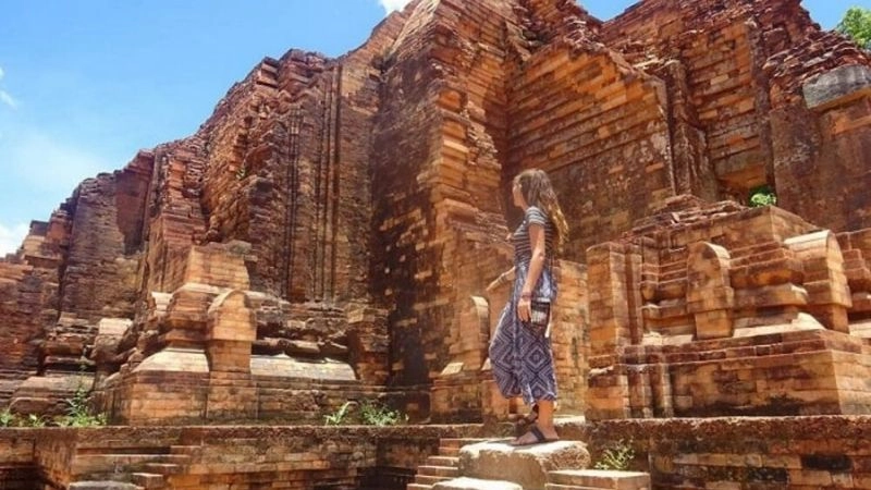 Tháp Chăm Mỹ Sơn sừng sững giữa trời đất cổ