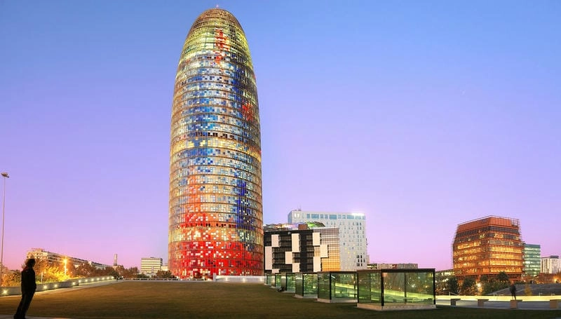 Khám phá Thiết kế Jean Nouvel tại Tháp Agbar