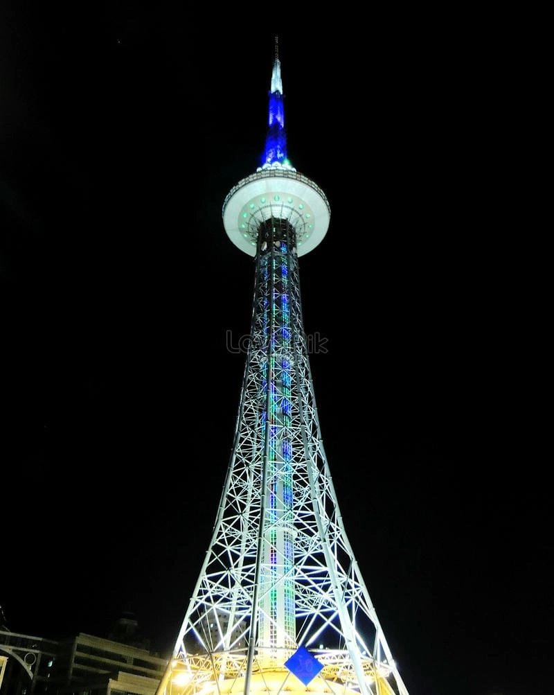 Thưởng ngoạn Cảnh đêm Cáp Nhĩ Tân từ đỉnh Tháp Cáp Nhĩ Tân