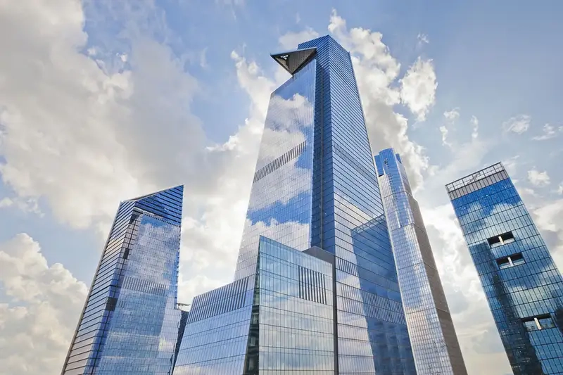 30 Hudson Yards ban ngày rực rỡ ánh sáng