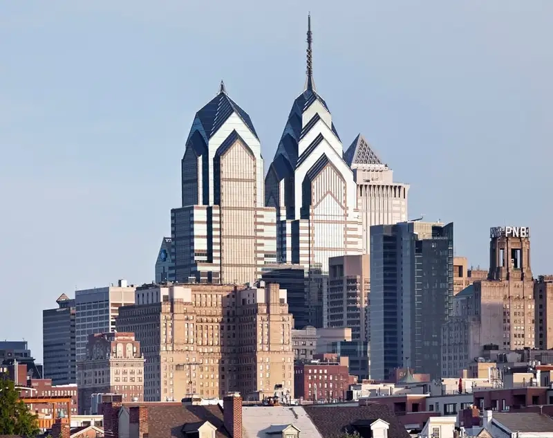 Lịch sử và kiến trúc độc đáo của One Liberty Place