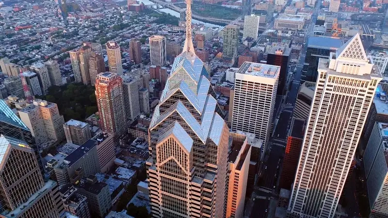 Chiêm ngưỡng kiến trúc One Liberty Place hiện đại sáng tạo