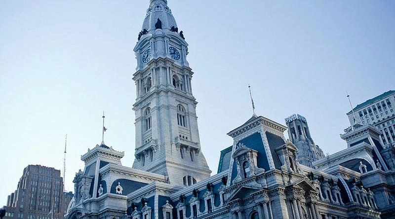 Ngắm nhìn Tháp Tòa thị chính Philadelphia hùng vĩ