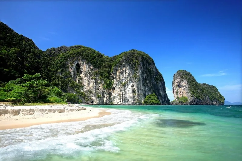 Vẻ đẹp yên bình của biển Trang Thái Lan