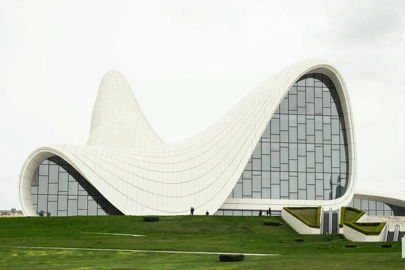 Kinh nghiệm khám phá Trung tâm Văn hóa Heydar Aliyev