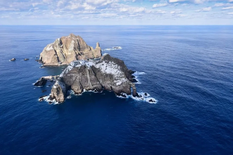 Ulleungdo & Dokdo mang vẻ đẹp hoang sơ quyến rũ