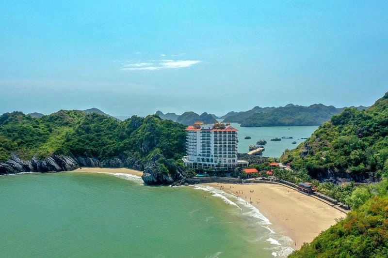 Chiêm ngưỡng Villa biển Cát Bà với kiến trúc villa biển ấn tượng