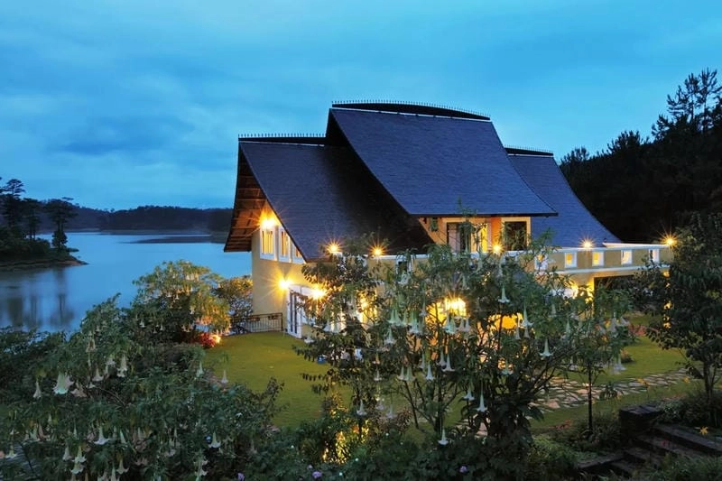 Ghi lại Villa đồi chè Đà Lạt góc chụp villa đẹp ấn tượng