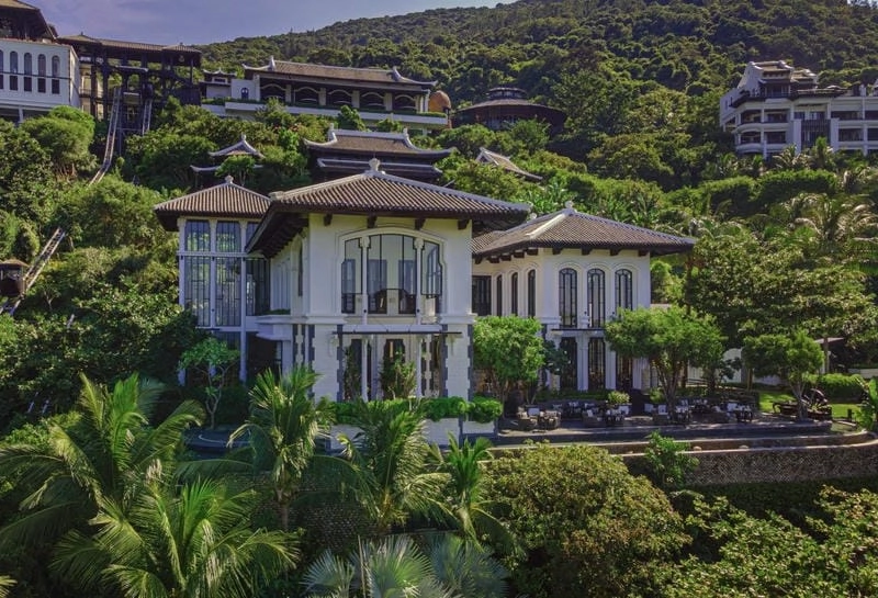 Trải nghiệm sương mù villa Đà Nẵng lãng mạn ở Villa đồi thông Đà Nẵng