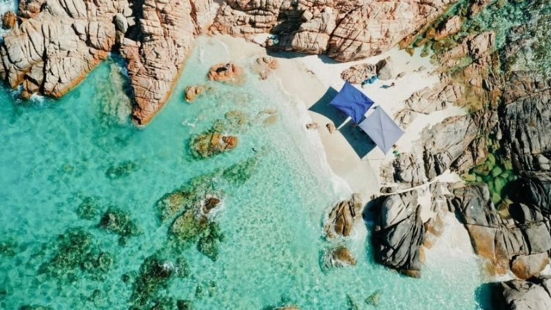 Du lịch Ninh Thuận khám phá biển đảo hoang sơ