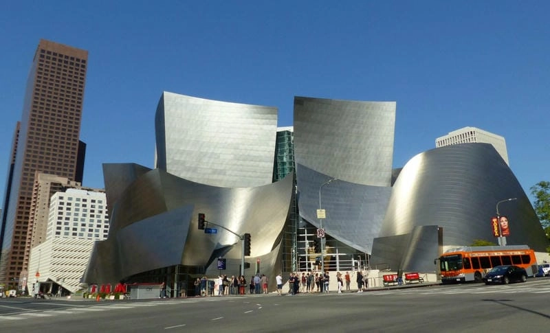 Điểm đến nổi bật Los Angeles Walt Disney Concert Hall giữa trung tâm văn hóa