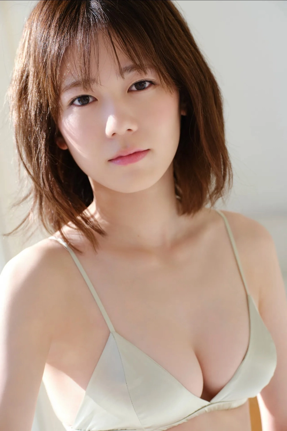 Sex gái xinh khoe vú quyến rũ cuốn hút