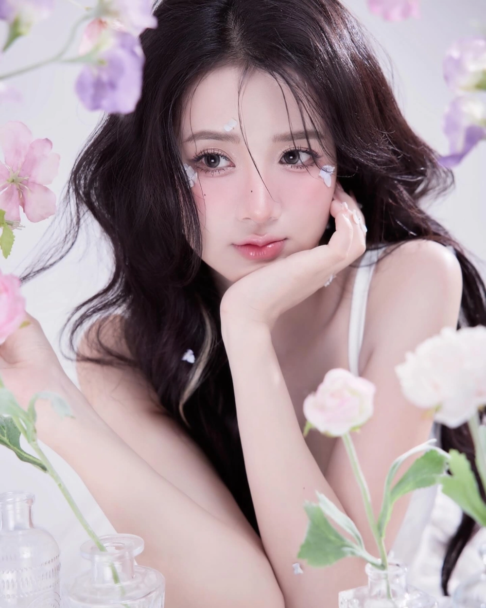 Khoe hàng khủng to lớn siêu cuốn hút