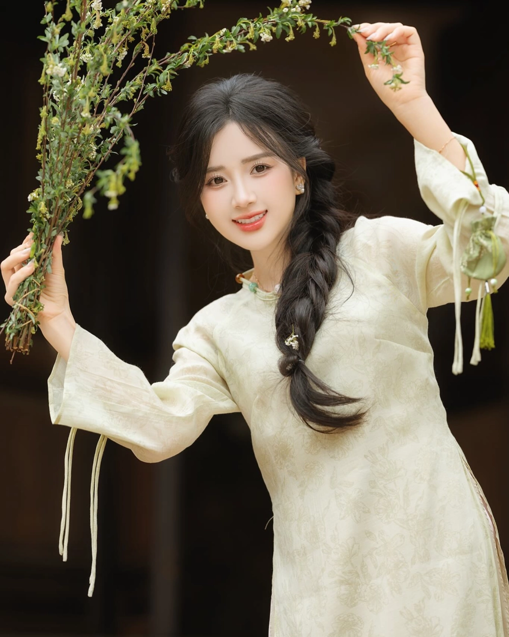 Nhảy khoe hàng động tác sexy mê hoặc