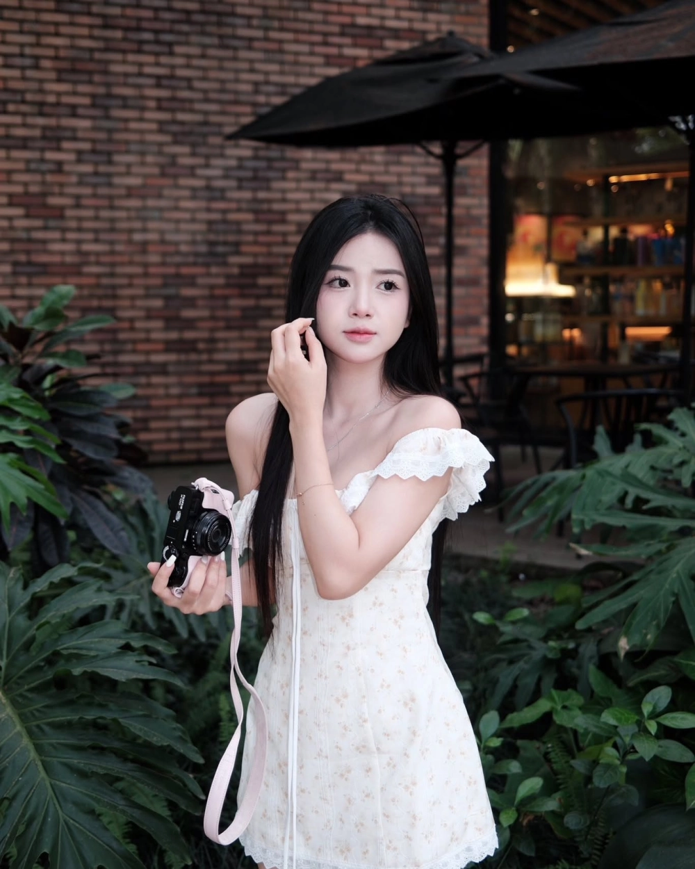 Gái xinh khoe hàng mới nhất cực kỳ nóng bỏng