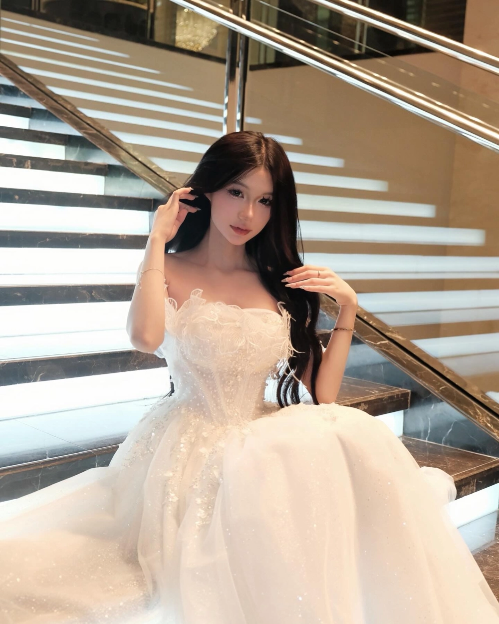 Tạ thanh nhi khoe hàng ngọt ngào siêu hấp dẫn