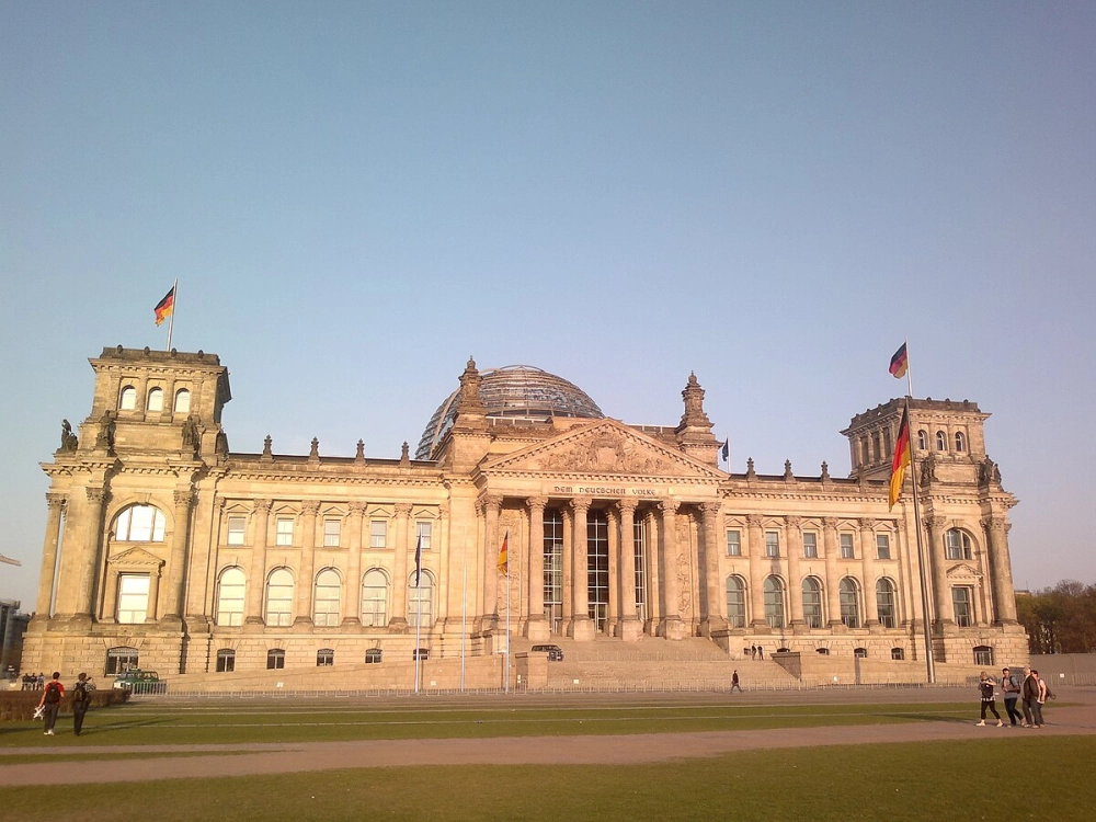 Nhà Quốc hội Reichstag biểu tượng quyền lực nước Đức
