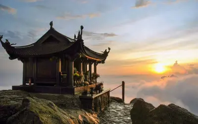 Yên Tử - Hành hương về chiêm bái non thiêng đất Phật