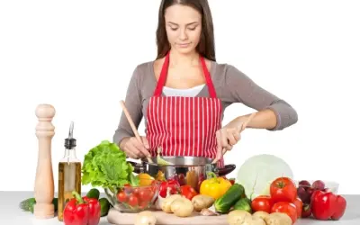 Làm thế nào để chuẩn bị bữa ăn cho trẻ em đủ dinh dưỡng?