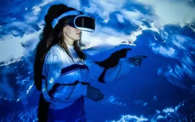 Tại sao kính VR vẫn còn cồng kềnh dù công nghệ phát triển?