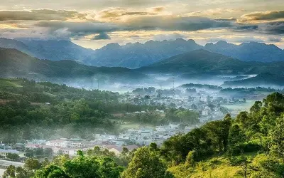 Mùa đông sương mù Điện Biên đẹp mờ ảo như chốn tiên cảnh