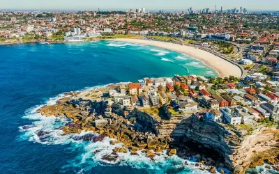 Thư giãn mùa hè bãi biển Bondi Úc với khung cảnh tuyệt đẹp