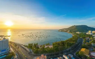 Khám phá biển Vũng Tàu mùa hè rực nắng tuyệt đẹp