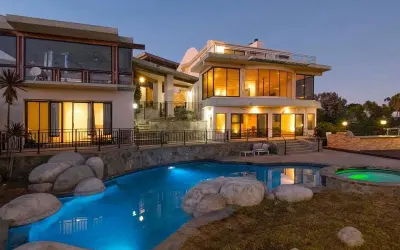 Chiêm ngưỡng ảnh Villa biển Lý Sơn tuyệt đẹp khó cưỡng