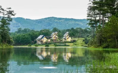 Ảnh Villa đồi thông Đà Nẵng với cảnh quan xanh mát tuyệt đẹp