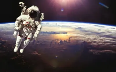 Vùng sinh sống và hành trình khám phá vũ trụ của con người