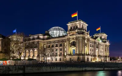 Nhà Quốc hội Reichstag - Biểu tượng dân chủ và quyền lực