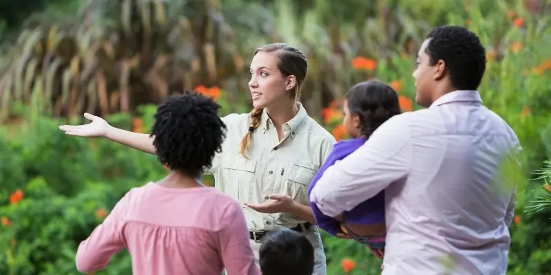 Làm thế nào để tìm hướng dẫn viên du lịch đáng tin cậy?