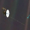 Pale Blue Dot: Cái Nhìn Sâu Sắc Về Vị Trí Của Chúng Ta Trong Vũ Trụ Bao La