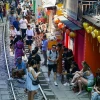 Phố Cà Phê Đường Tàu Hà Nội: Trải Nghiệm Độc Đáo Sát Đường Ray